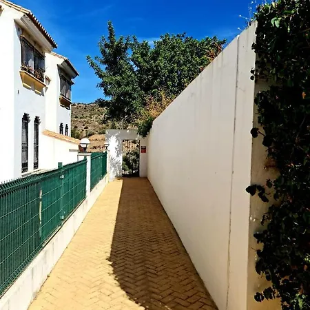 Apartment Lost Paradise *